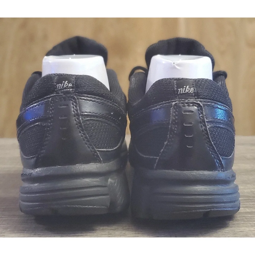 Nike Dart 8‎ Athletic Shoes Womens Size 7.5 Black